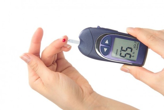 Pesquisadores criam adesivos para medir glicose de diabéticos - VilaMulher
