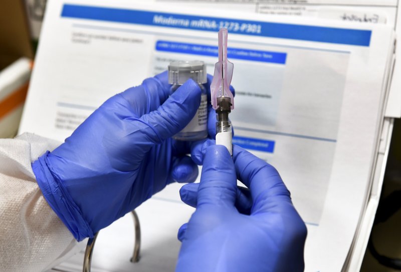 Reguladores e especialistas dos EUA abordam questões polêmicas de estudos de vacinas