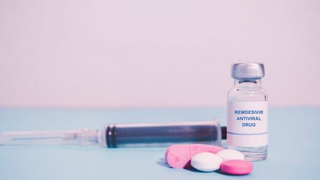FDA concede aprovação total para uso de remdesivir antiviral para tratar COVID-19