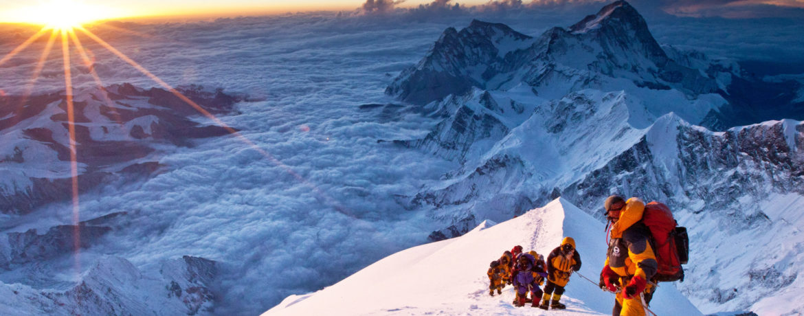 O Monte Everest ficou oficialmente mais alto em 2020