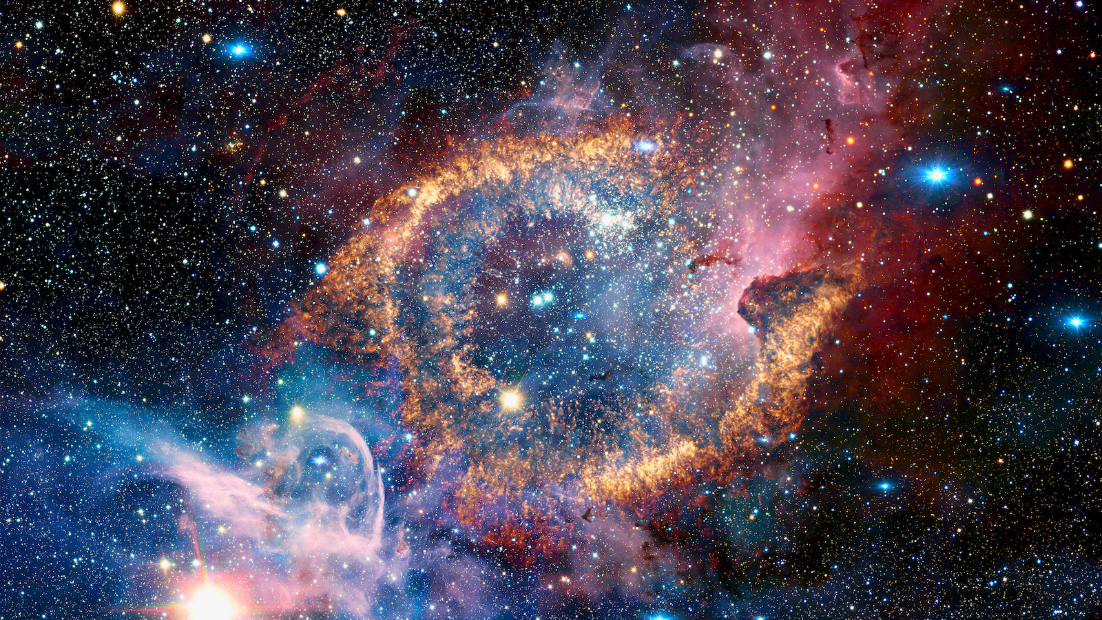 Astrônomos ficam perplexos com círculos fantasmagóricos e inexplicáveis ​​vistos no espaço