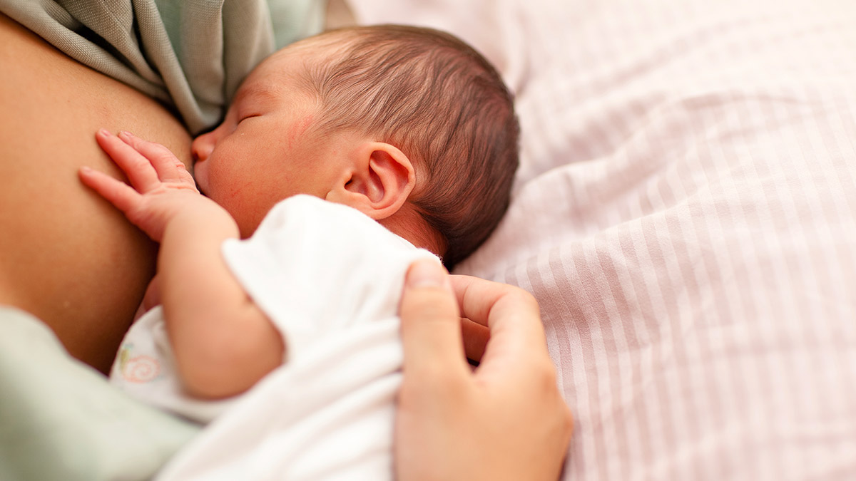 Por que os bebês amamentados têm sistemas imunológicos mais saudáveis? Há uma nova explicação